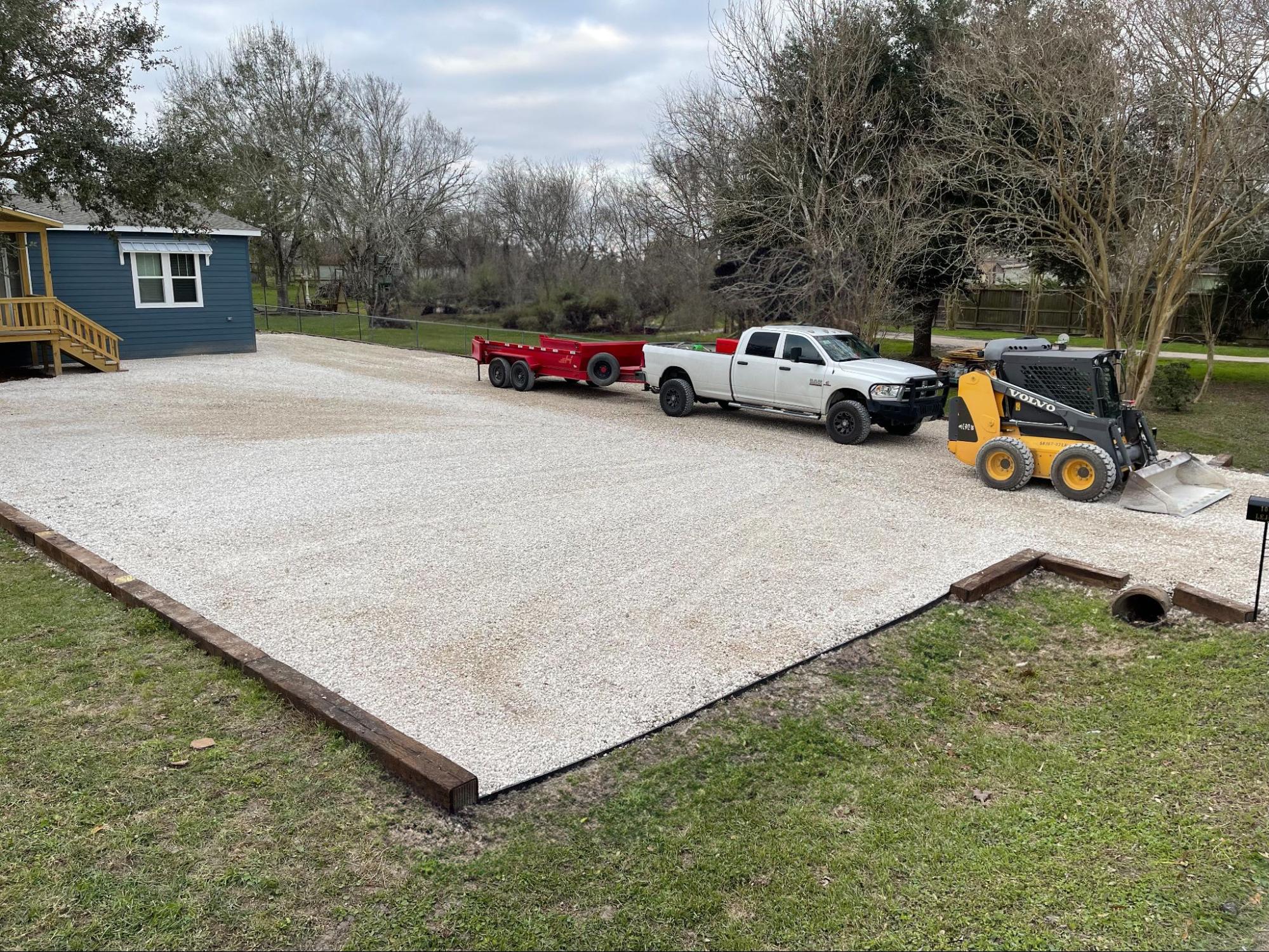 Gravel Driveways and Parking Lots project finish in Seabrook, TX